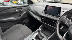 Nissan Qashqai 1.3 DiG-T MH Acenta Premium 5dr Petrol Hatchback